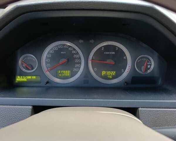 Черный Вольво ХС90, объемом двигателя 2.4 л и пробегом 317 тыс. км за 11900 $, фото 17 на Automoto.ua