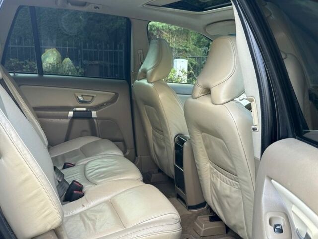 Вольво ХС90 2007 в Сумах на Automoto.ua Черный Вольво ХС90, объемом двигателя 2.4 л и пробегом 267 тыс. км за 3200 $, фото 7 на Automoto.ua