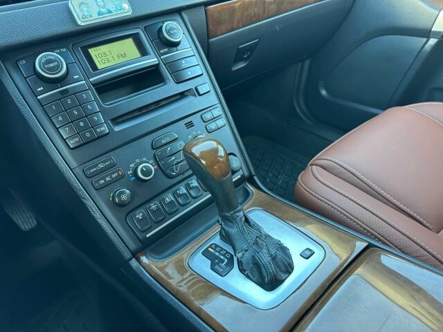 Чорний Вольво ХС90, об'ємом двигуна 4.4 л та пробігом 367 тис. км за 12500 $, фото 11 на Automoto.ua