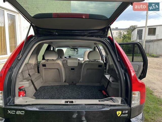 Черный Вольво ХС90, объемом двигателя 2.4 л и пробегом 320 тыс. км за 10500 $, фото 8 на Automoto.ua