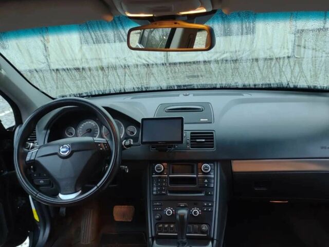 Чорний Вольво ХС90, об'ємом двигуна 2.4 л та пробігом 239 тис. км за 2700 $, фото 7 на Automoto.ua