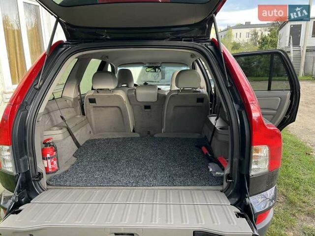 Черный Вольво ХС90, объемом двигателя 2.4 л и пробегом 320 тыс. км за 10500 $, фото 9 на Automoto.ua