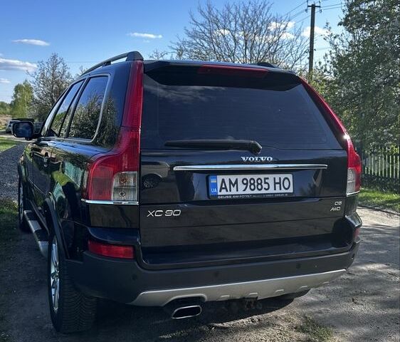 Чорний Вольво ХС90, об'ємом двигуна 2.4 л та пробігом 249 тис. км за 14500 $, фото 3 на Automoto.ua