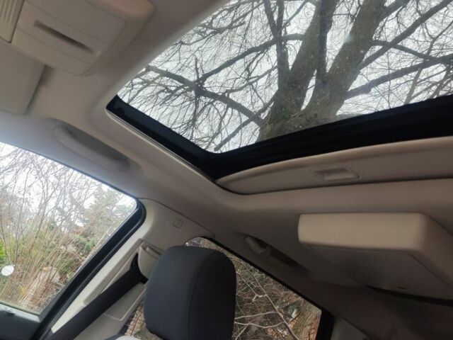 Черный Вольво ХС90, объемом двигателя 2.4 л и пробегом 380 тыс. км за 3647 $, фото 15 на Automoto.ua