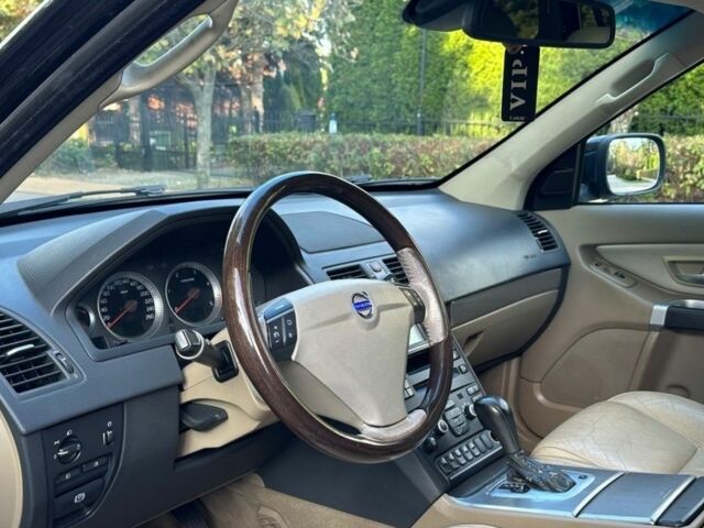 Вольво ХС90 2007 в Сумах на Automoto.ua Черный Вольво ХС90, объемом двигателя 2.4 л и пробегом 267 тыс. км за 3200 $, фото 5 на Automoto.ua