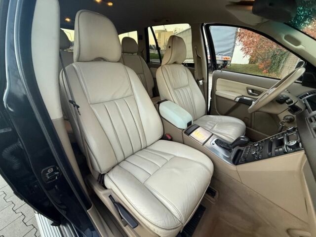 Черный Вольво ХС90, объемом двигателя 2.4 л и пробегом 259 тыс. км за 2700 $, фото 9 на Automoto.ua