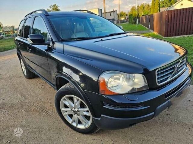 Черный Вольво ХС90, объемом двигателя 2.4 л и пробегом 380 тыс. км за 3647 $, фото 3 на Automoto.ua