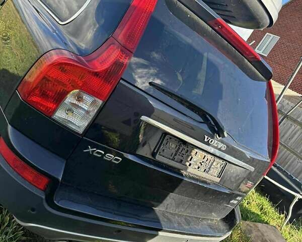 Черный Вольво ХС90, объемом двигателя 2.4 л и пробегом 220 тыс. км за 3800 $, фото 4 на Automoto.ua