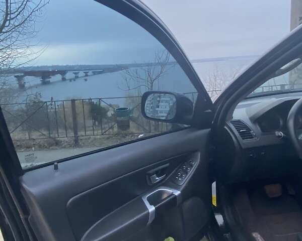 Черный Вольво ХС90, объемом двигателя 4.41 л и пробегом 315 тыс. км за 15500 $, фото 3 на Automoto.ua