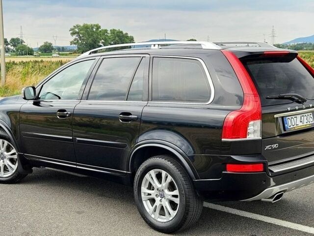 Чорний Вольво ХС90, об'ємом двигуна 2.4 л та пробігом 211 тис. км за 2386 $, фото 2 на Automoto.ua