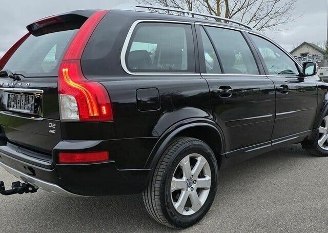 Чорний Вольво ХС90, об'ємом двигуна 2.4 л та пробігом 200 тис. км за 3900 $, фото 7 на Automoto.ua