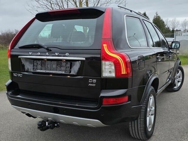 Чорний Вольво ХС90, об'ємом двигуна 2.4 л та пробігом 200 тис. км за 3900 $, фото 8 на Automoto.ua