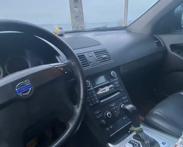 Черный Вольво ХС90, объемом двигателя 4.41 л и пробегом 315 тыс. км за 15500 $, фото 1 на Automoto.ua