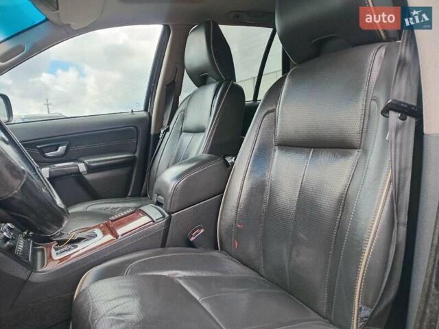 Чорний Вольво ХС90, об'ємом двигуна 2.4 л та пробігом 220 тис. км за 17990 $, фото 29 на Automoto.ua