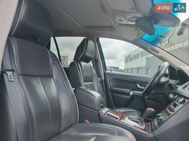 Чорний Вольво ХС90, об'ємом двигуна 2.4 л та пробігом 220 тис. км за 17990 $, фото 10 на Automoto.ua