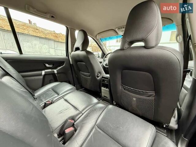 Черный Вольво ХС90, объемом двигателя 2.5 л и пробегом 210 тыс. км за 10999 $, фото 22 на Automoto.ua