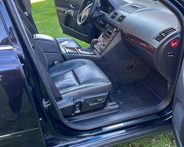 Чорний Вольво ХС90, об'ємом двигуна 2.4 л та пробігом 220 тис. км за 17000 $, фото 15 на Automoto.ua