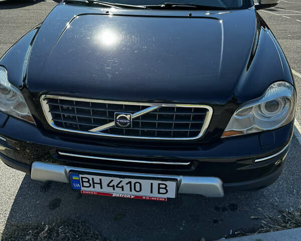 Черный Вольво ХС90, объемом двигателя 2.52 л и пробегом 210 тыс. км за 11500 $, фото 1 на Automoto.ua