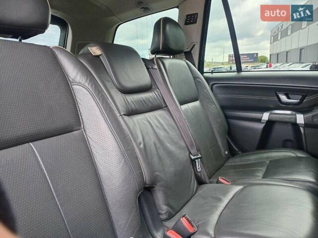 Чорний Вольво ХС90, об'ємом двигуна 2.4 л та пробігом 220 тис. км за 17990 $, фото 15 на Automoto.ua