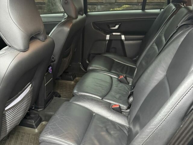 Чорний Вольво ХС90, об'ємом двигуна 3.2 л та пробігом 213 тис. км за 14700 $, фото 8 на Automoto.ua