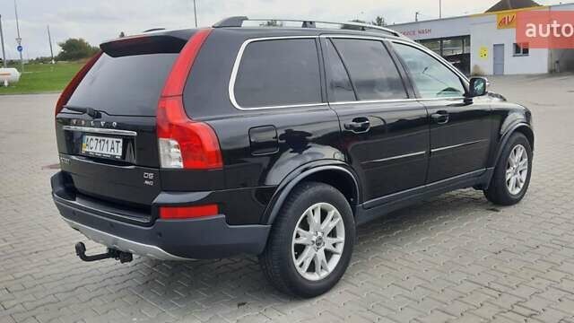 Черный Вольво ХС90, объемом двигателя 2.4 л и пробегом 260 тыс. км за 16200 $, фото 3 на Automoto.ua