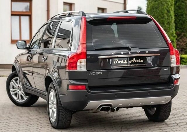 Черный Вольво ХС90, объемом двигателя 2.39 л и пробегом 280 тыс. км за 4500 $, фото 3 на Automoto.ua