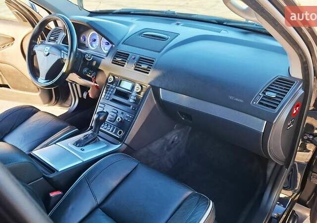 Черный Вольво ХС90, объемом двигателя 2.4 л и пробегом 305 тыс. км за 18000 $, фото 20 на Automoto.ua