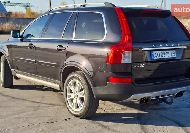 Черный Вольво ХС90, объемом двигателя 2.4 л и пробегом 305 тыс. км за 18000 $, фото 5 на Automoto.ua