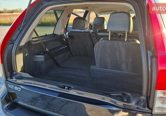 Черный Вольво ХС90, объемом двигателя 2.4 л и пробегом 305 тыс. км за 18000 $, фото 25 на Automoto.ua