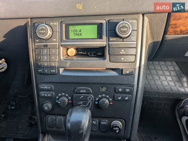 Чорний Вольво ХС90, об'ємом двигуна 2.4 л та пробігом 312 тис. км за 14950 $, фото 41 на Automoto.ua