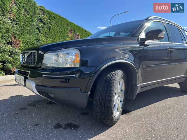 Черный Вольво ХС90, объемом двигателя 3.2 л и пробегом 245 тыс. км за 13000 $, фото 1 на Automoto.ua