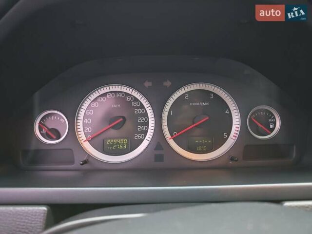 Вольво ХС90 2011 в Могилев-Подольском на Automoto.ua Черный Вольво ХС90, объемом двигателя 2.4 л и пробегом 239 тыс. км за 15800 $, фото 15 на Automoto.ua