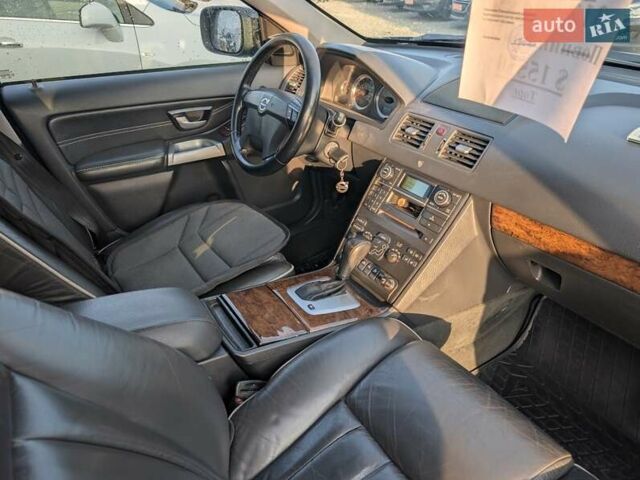 Вольво ХС90 2011 в Ровно на Automoto.ua Черный Вольво ХС90, объемом двигателя 2.4 л и пробегом 312 тыс. км за 15550 $, фото 36 на Automoto.ua