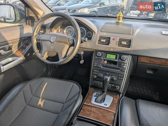 Чорний Вольво ХС90, об'ємом двигуна 2.4 л та пробігом 312 тис. км за 14950 $, фото 32 на Automoto.ua