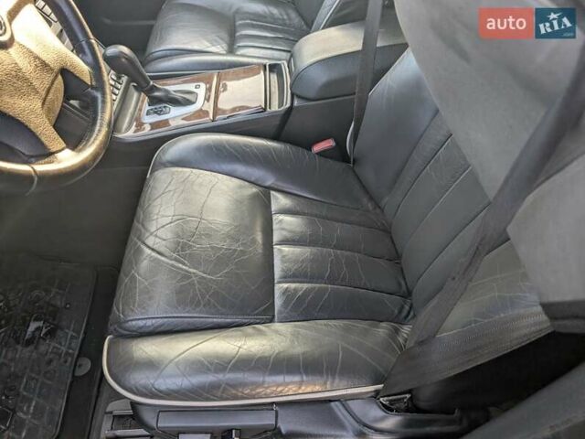 Чорний Вольво ХС90, об'ємом двигуна 2.4 л та пробігом 312 тис. км за 14950 $, фото 23 на Automoto.ua