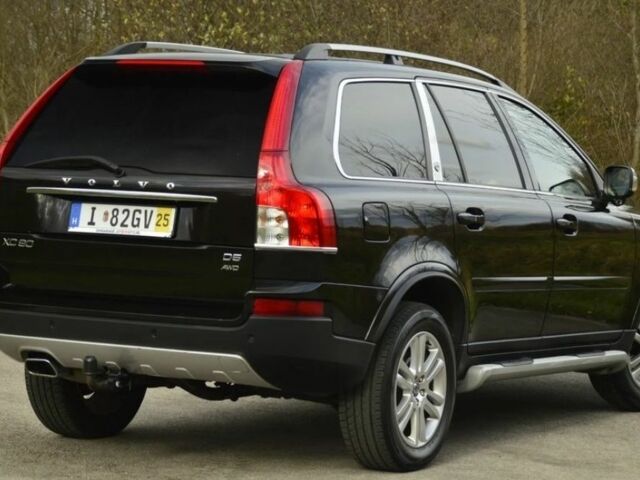 Черный Вольво ХС90, объемом двигателя 2.4 л и пробегом 262 тыс. км за 4400 $, фото 1 на Automoto.ua