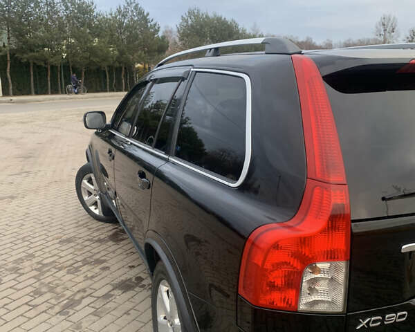 Чорний Вольво ХС90, об'ємом двигуна 2.4 л та пробігом 310 тис. км за 14800 $, фото 1 на Automoto.ua