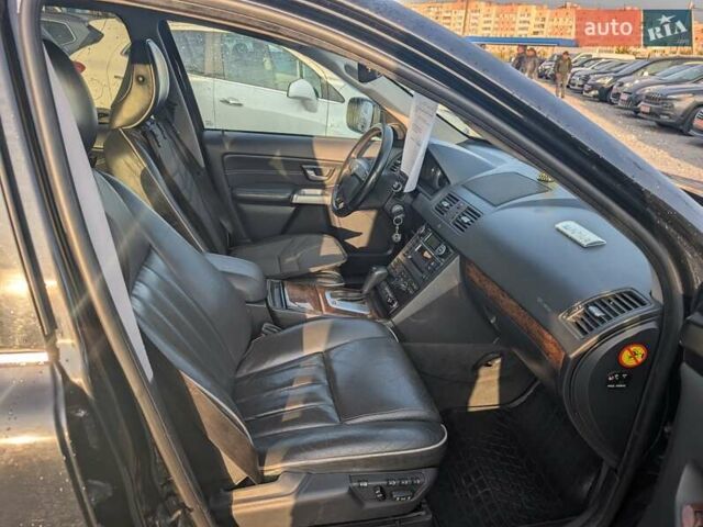Вольво ХС90 2011 в Ровно на Automoto.ua Черный Вольво ХС90, объемом двигателя 2.4 л и пробегом 312 тыс. км за 15550 $, фото 37 на Automoto.ua