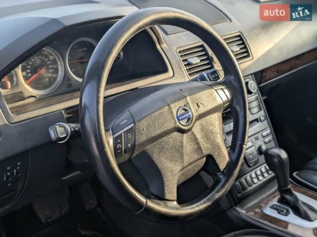 Вольво ХС90 2011 в Ровно на Automoto.ua Черный Вольво ХС90, объемом двигателя 2.4 л и пробегом 312 тыс. км за 15550 $, фото 25 на Automoto.ua