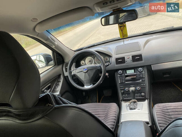 Черный Вольво ХС90, объемом двигателя 2.4 л и пробегом 235 тыс. км за 16500 $, фото 8 на Automoto.ua