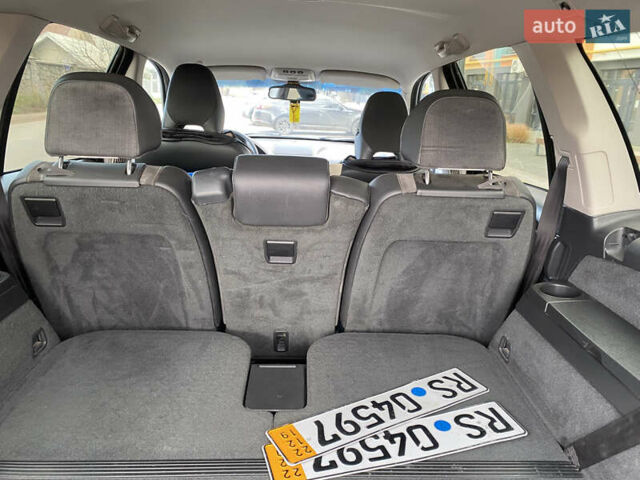 Черный Вольво ХС90, объемом двигателя 2.4 л и пробегом 235 тыс. км за 16500 $, фото 5 на Automoto.ua