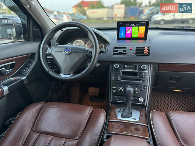 Черный Вольво ХС90, объемом двигателя 2.4 л и пробегом 222 тыс. км за 15900 $, фото 25 на Automoto.ua