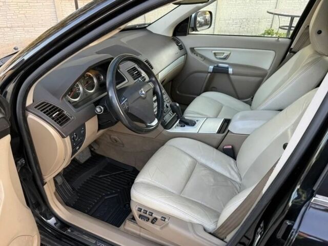 Чорний Вольво ХС90, об'ємом двигуна 3.2 л та пробігом 147 тис. км за 4100 $, фото 8 на Automoto.ua