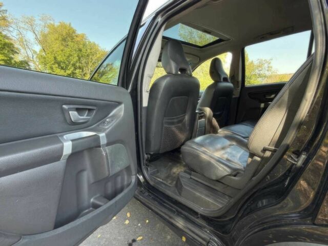 Черный Вольво ХС90, объемом двигателя 3.2 л и пробегом 88 тыс. км за 6000 $, фото 12 на Automoto.ua