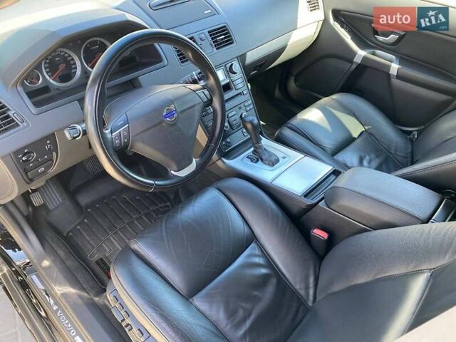 Чорний Вольво ХС90, об'ємом двигуна 2.4 л та пробігом 194 тис. км за 22500 $, фото 10 на Automoto.ua