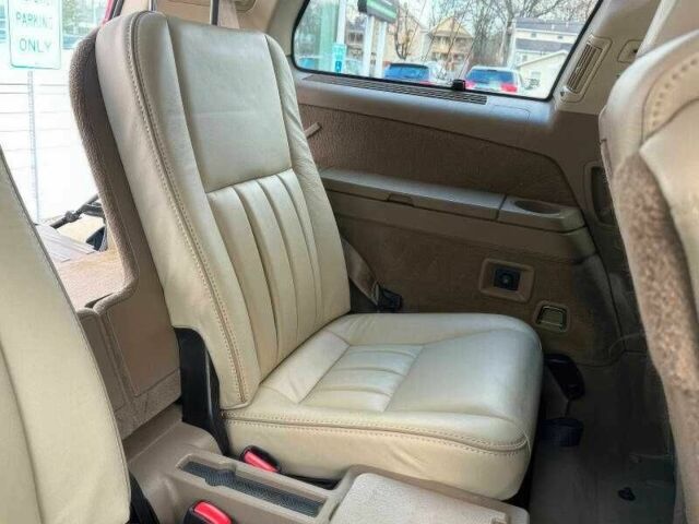 Чорний Вольво ХС90, об'ємом двигуна 3.2 л та пробігом 148 тис. км за 6000 $, фото 13 на Automoto.ua