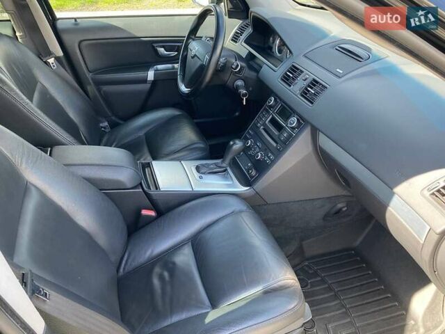 Чорний Вольво ХС90, об'ємом двигуна 2.4 л та пробігом 194 тис. км за 22500 $, фото 30 на Automoto.ua