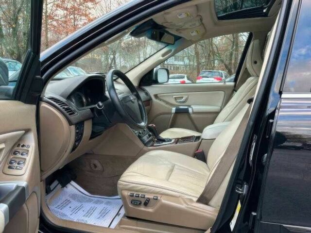 Чорний Вольво ХС90, об'ємом двигуна 3.2 л та пробігом 148 тис. км за 6000 $, фото 7 на Automoto.ua