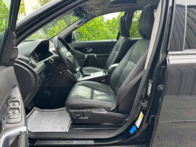 Черный Вольво ХС90, объемом двигателя 3.2 л и пробегом 82 тыс. км за 11300 $, фото 6 на Automoto.ua