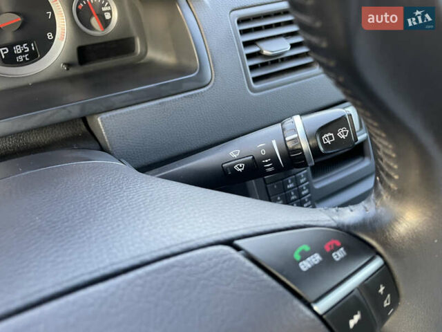 Черный Вольво ХС90, объемом двигателя 3.2 л и пробегом 136 тыс. км за 14800 $, фото 16 на Automoto.ua